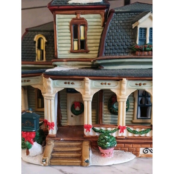 Trim A Home Lighted Ceramic Christmas Village Farm House by Walmart No Light - Picture 3 of 13